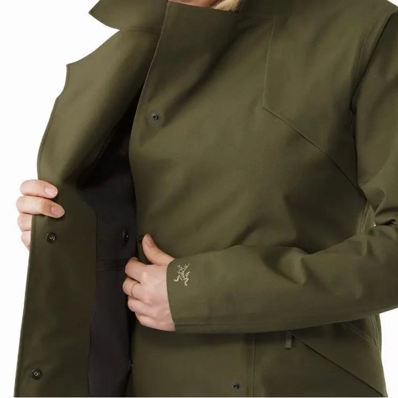 Arc’Teryx Goretex Nila trenchcoat - Picture 8 of 10